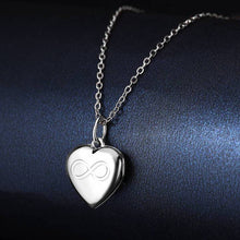 Load image into Gallery viewer, Women&#39;s Printing Photo Locket Heart Necklace Platinum Plated - faceonboxer
